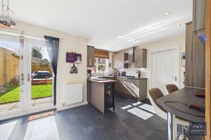 Photo 30- click for photo gallery